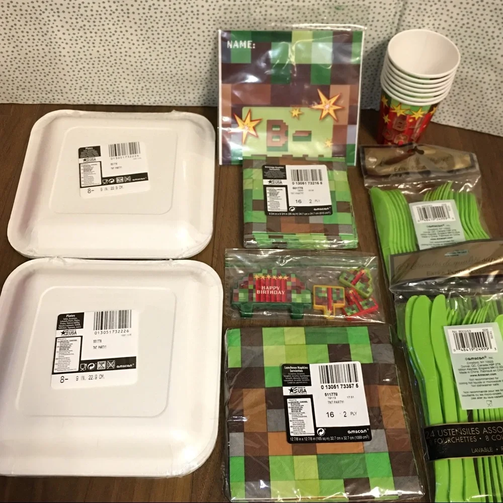 Pixelated Party Kit Minecraft Theme
